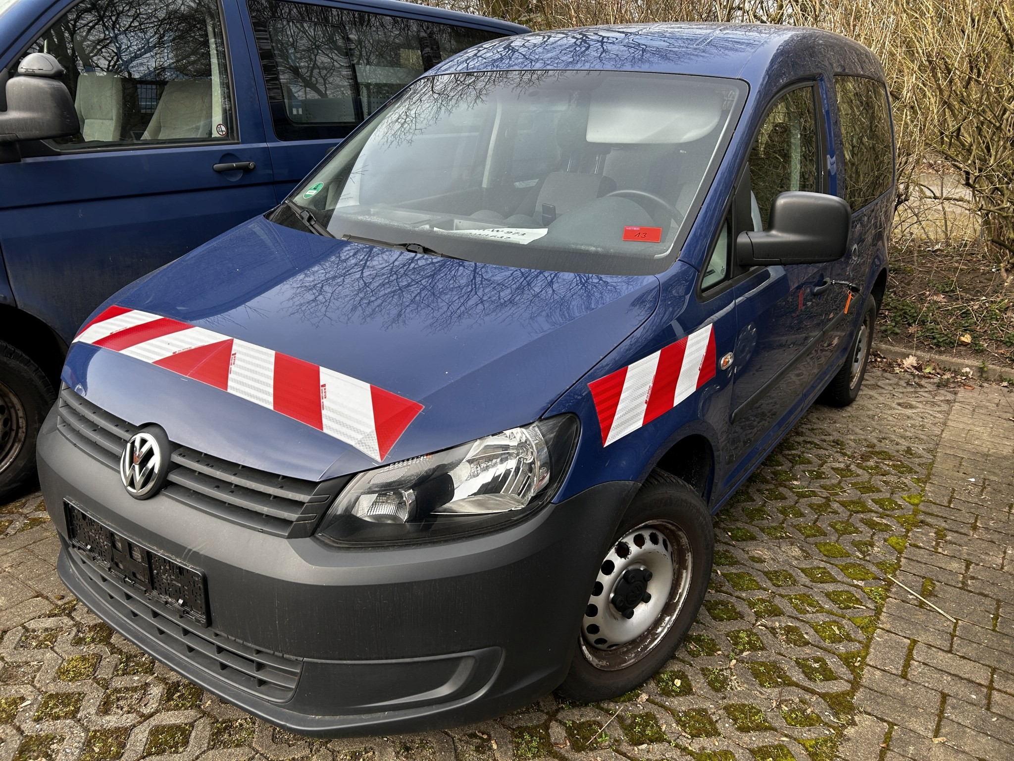 Dobro vzdrževana laboratorijska oprema iz državnih zalog
-2