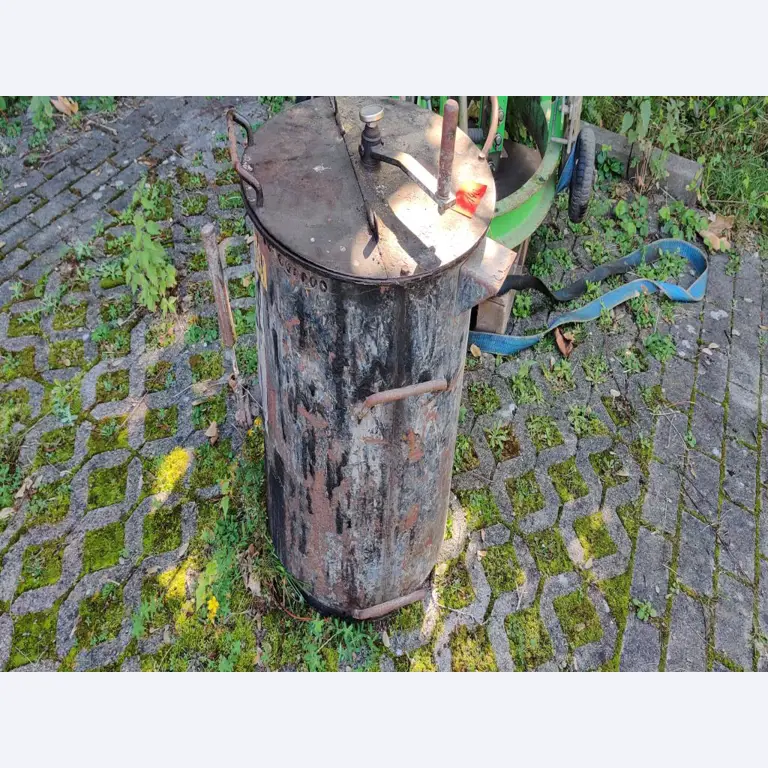 Hochwertiges Laborequipment der städtischen Wasserversorgung-1