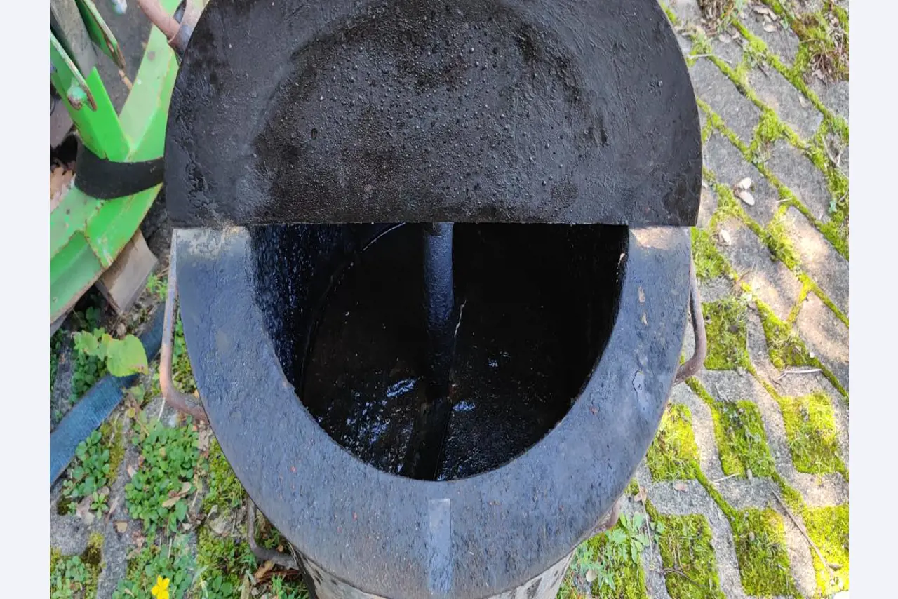 Hochwertiges Laborequipment der städtischen Wasserversorgung-5