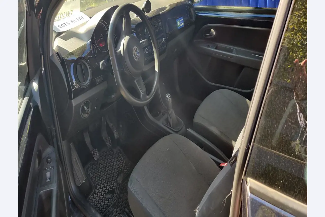 Hochwertiges Laborequipment der städtischen Wasserversorgung-11