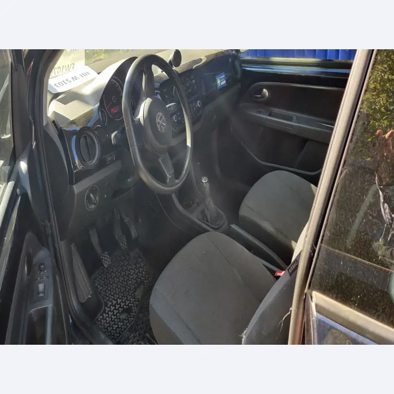 Hochwertiges Laborequipment der städtischen Wasserversorgung-11