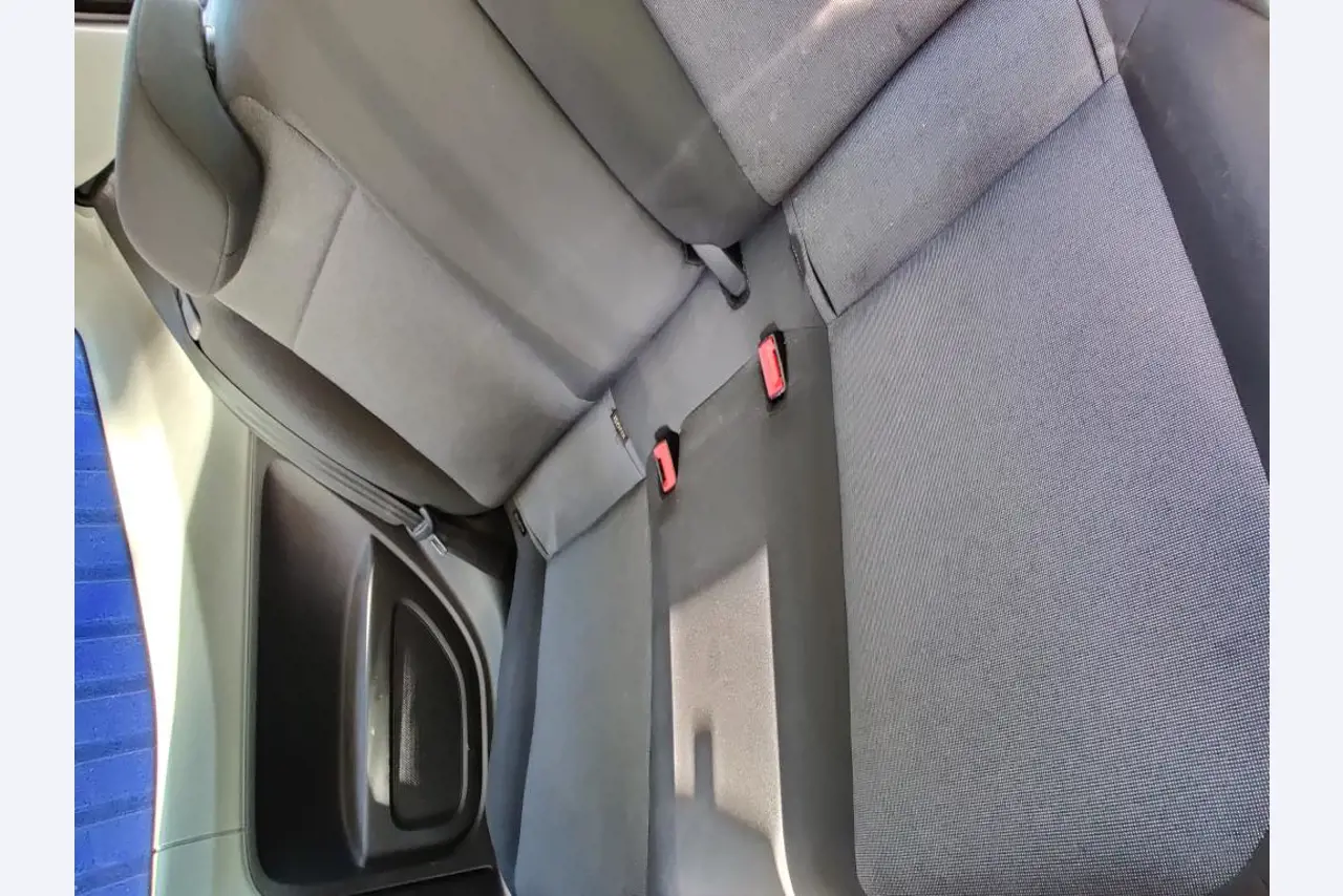 Hochwertiges Laborequipment der städtischen Wasserversorgung-14