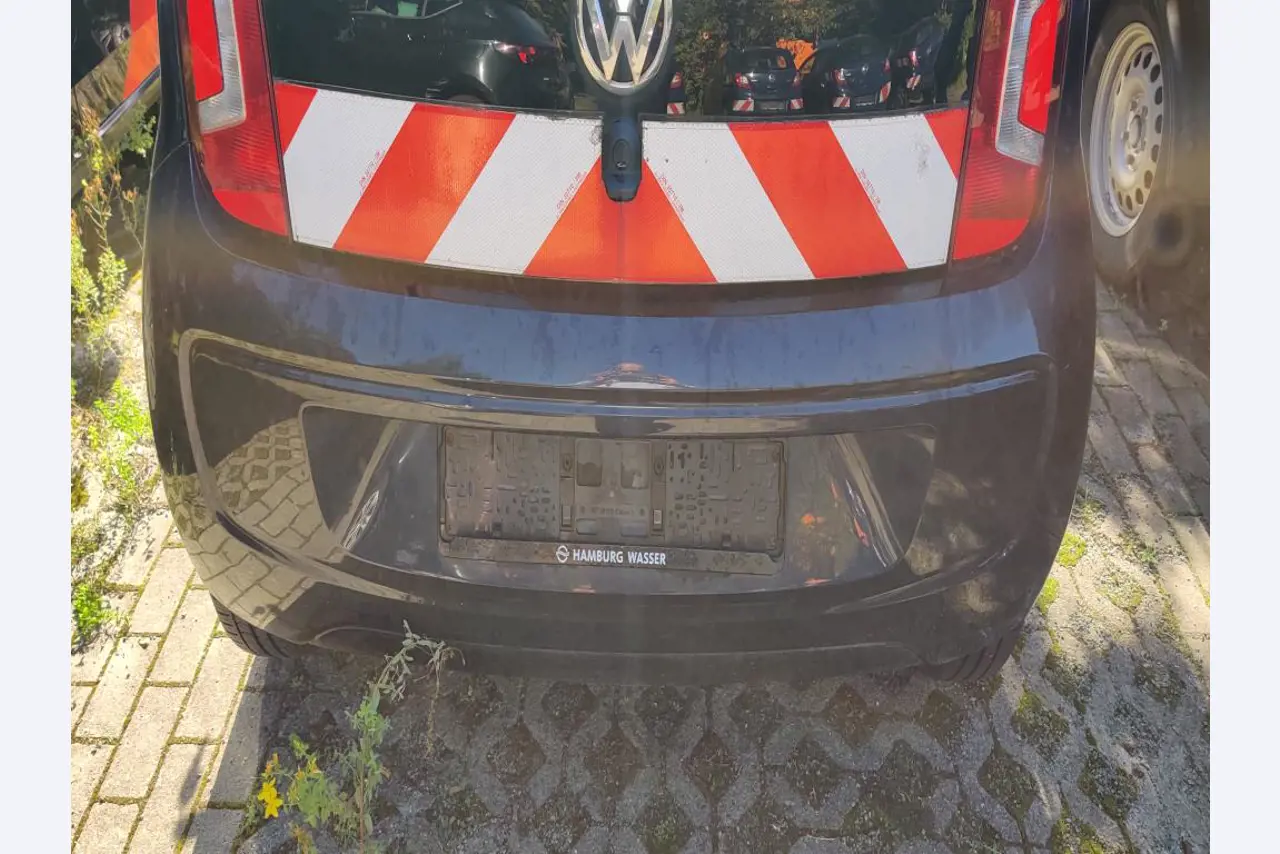 Hochwertiges Laborequipment der städtischen Wasserversorgung-8