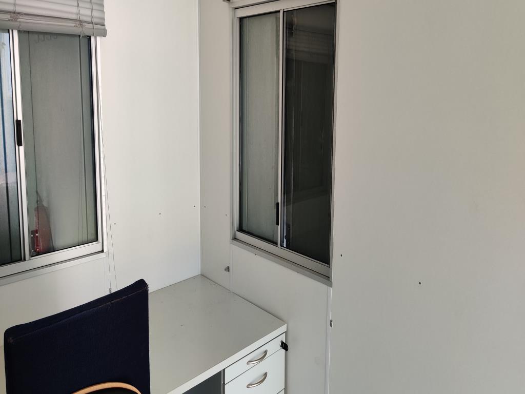 Hochwertiges Laborequipment der städtischen Wasserversorgung-8