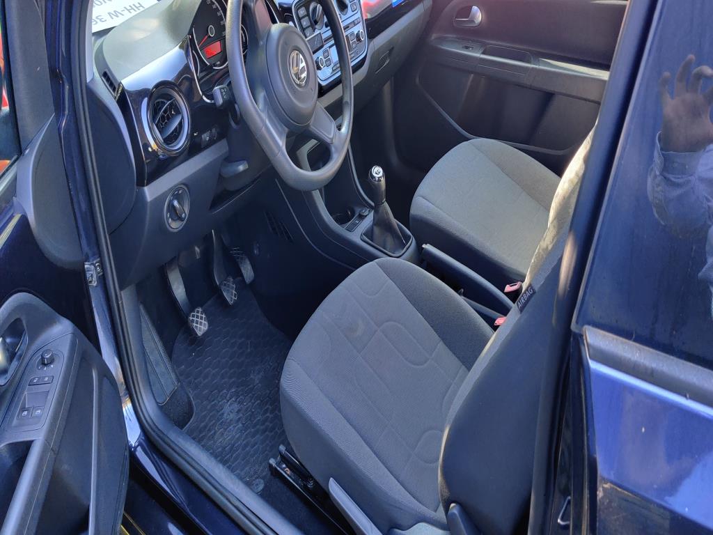 Hochwertiges Laborequipment der städtischen Wasserversorgung-11