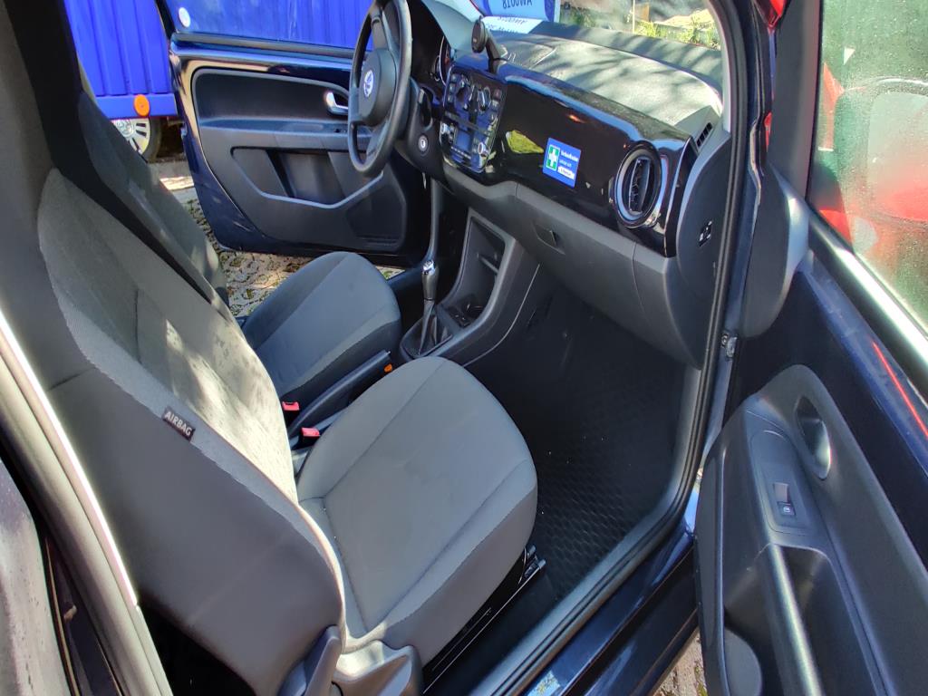 Hochwertiges Laborequipment der städtischen Wasserversorgung-15