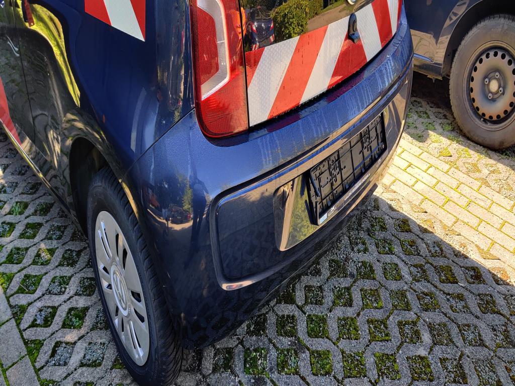 Hochwertiges Laborequipment der städtischen Wasserversorgung-9