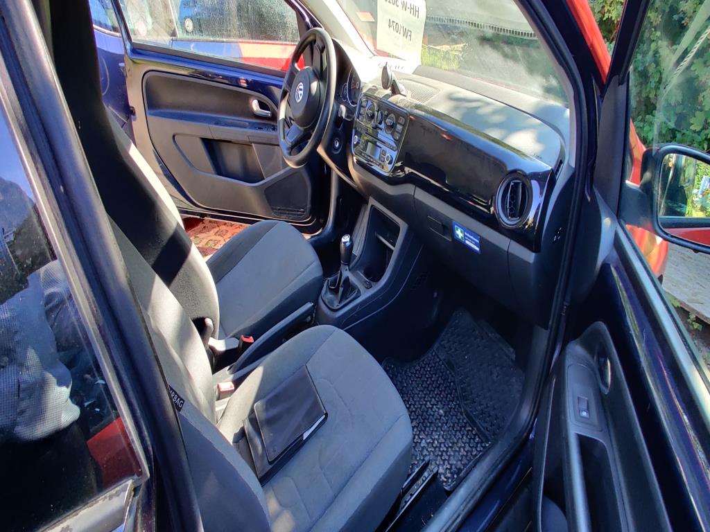 Hochwertiges Laborequipment der städtischen Wasserversorgung-15