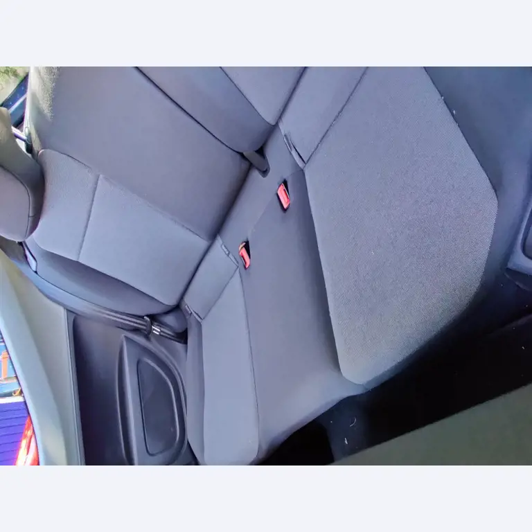 Hochwertiges Laborequipment der städtischen Wasserversorgung-14