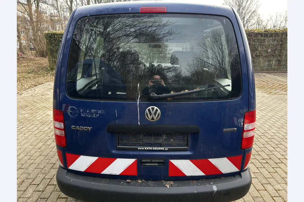 Dobrze utrzymane pojazdy komunalne, komunalne i innych władz publicznych-6