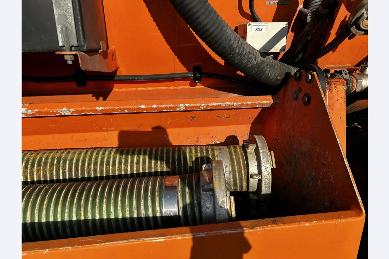 Various municipal vehicles, workshop vehicles and cars-34