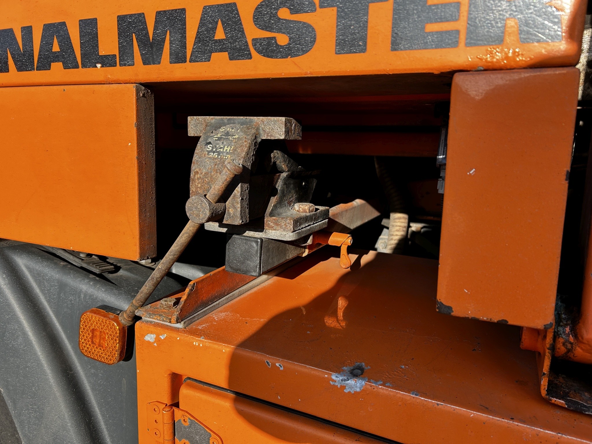 Various municipal vehicles, workshop vehicles and cars-35