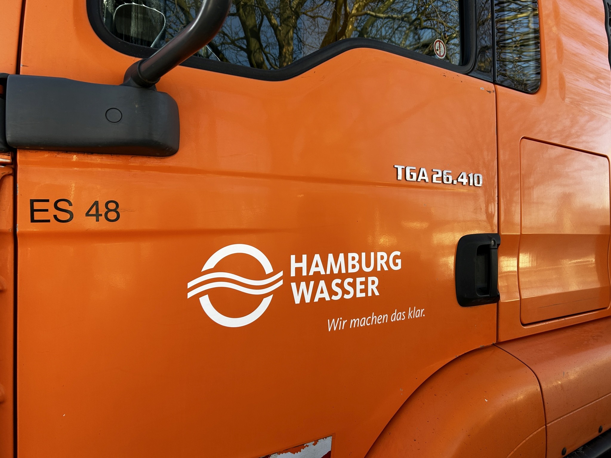 Various municipal vehicles, workshop vehicles and cars-39