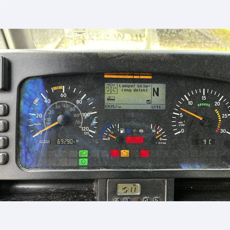 taquímetro y un espectrómetro de masas de plasma acoplado inductivamente-18