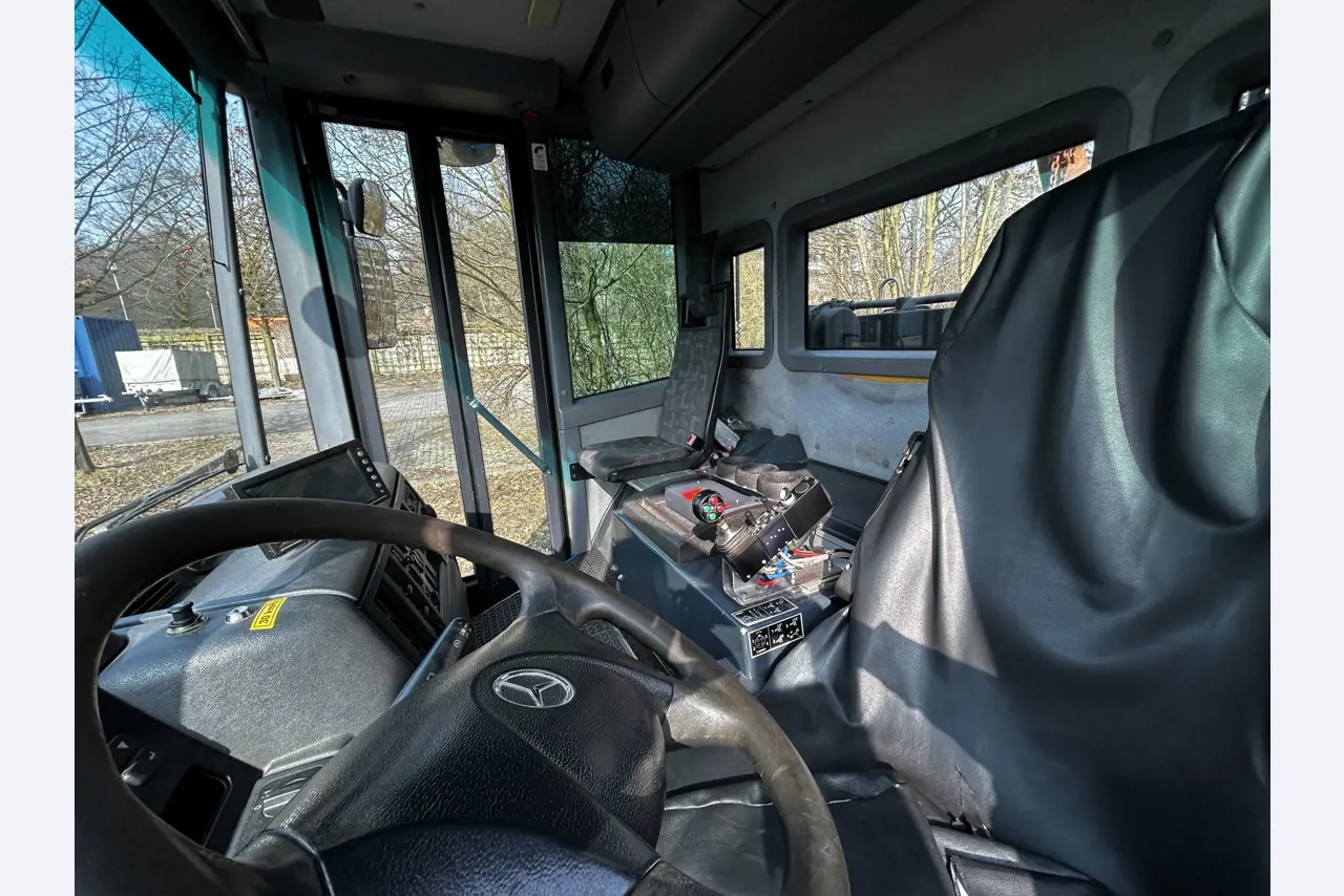 taquímetro y un espectrómetro de masas de plasma acoplado inductivamente-20