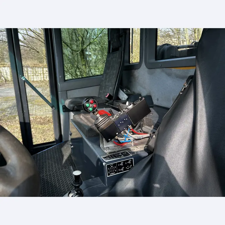 taquímetro y un espectrómetro de masas de plasma acoplado inductivamente-21