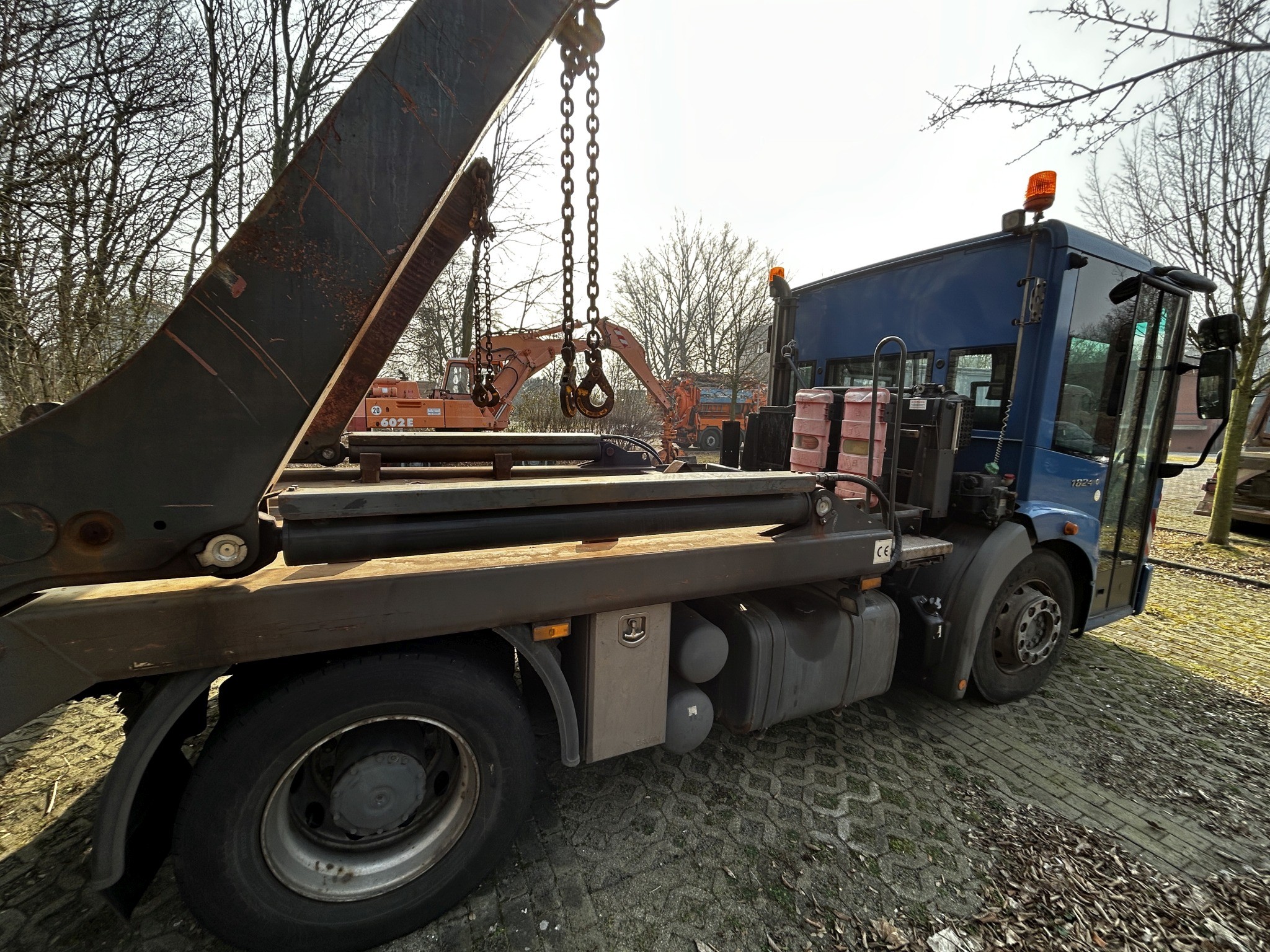 Équipement de laboratoire bien entretenu provenant du stock des autorités
-1