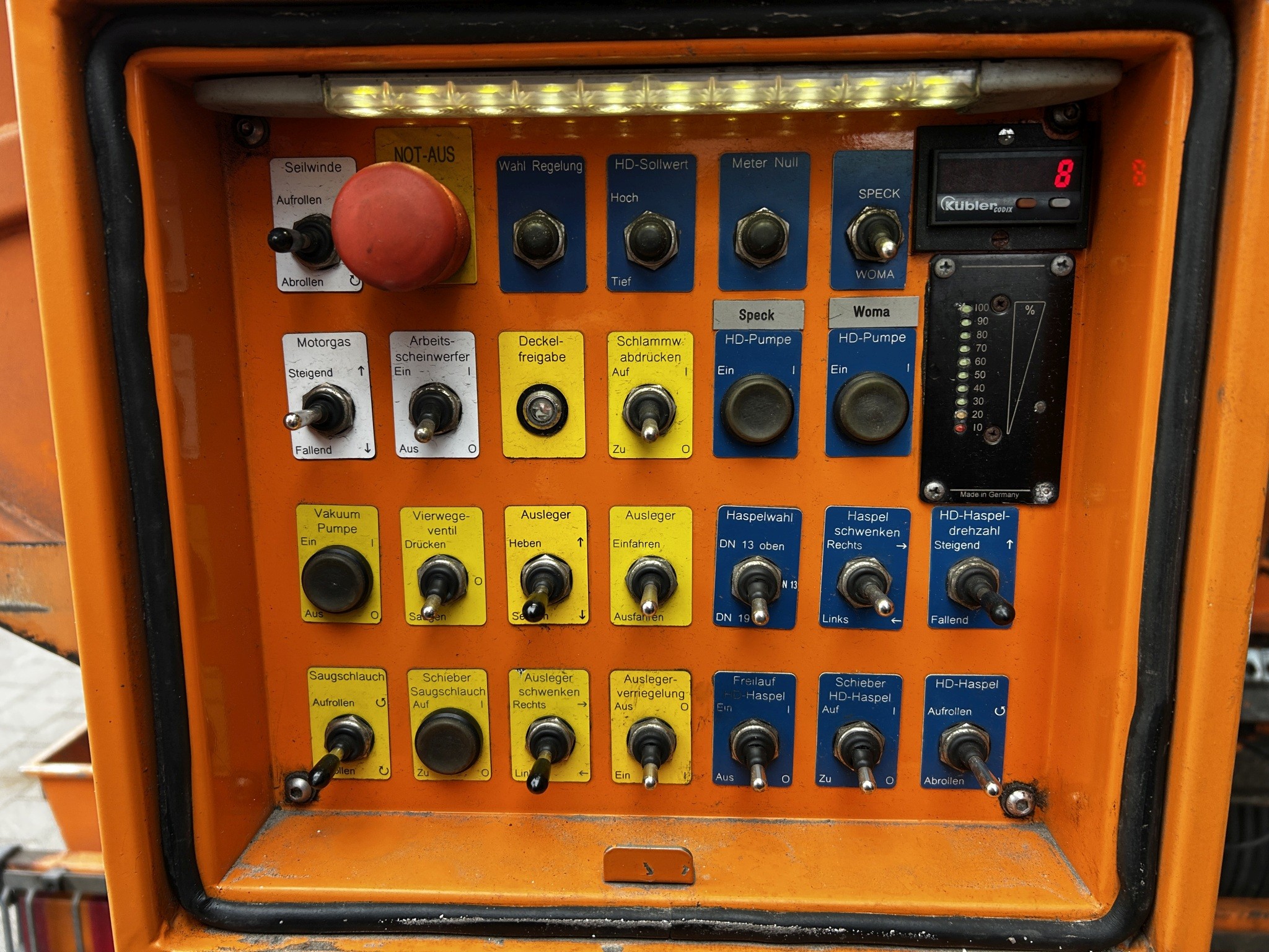 Espectrómetro de massa com plasma indutivamente acoplado-28