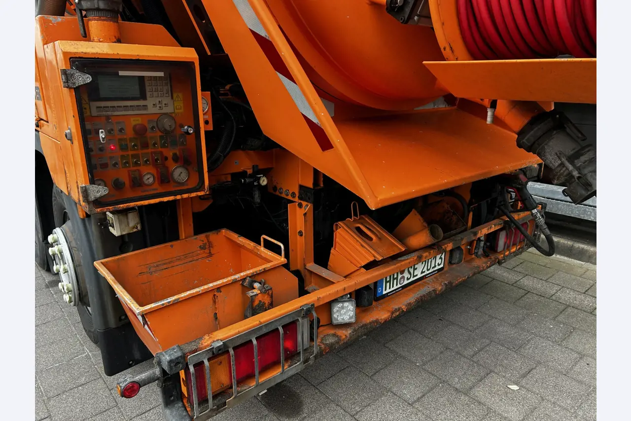 tahimeter in masni spektrometer z induktivno sklopljeno plazmo-34