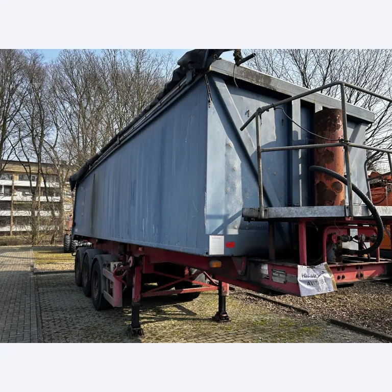 Různá komunální vozidla, dílenská vozidla, automobily a vybavení-4