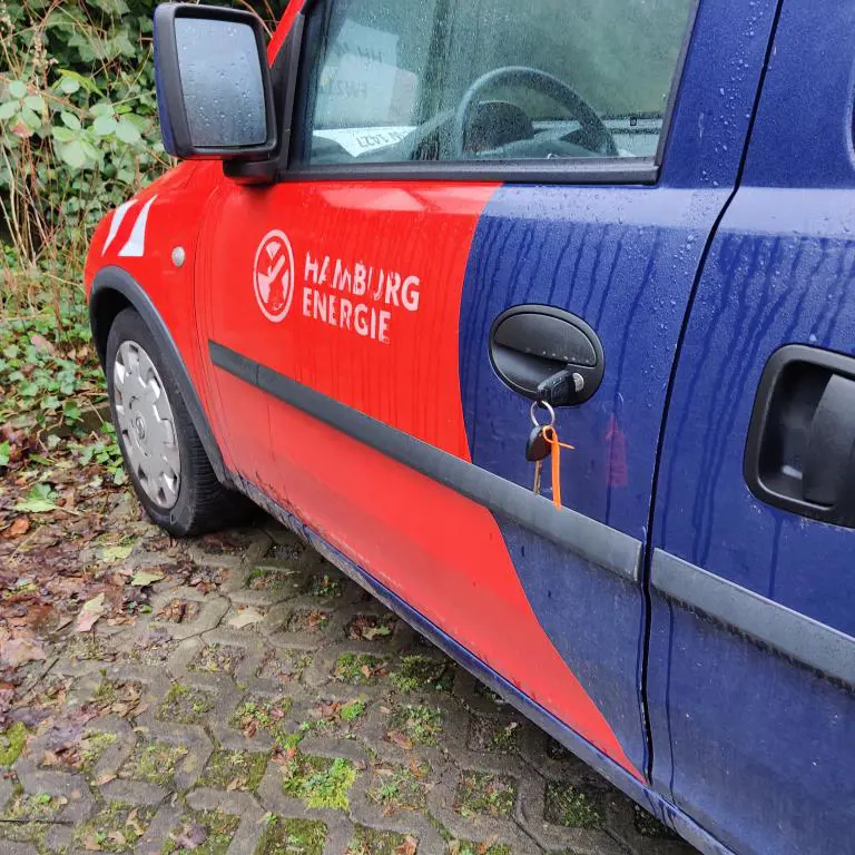 Pkw/ Mehrzweckfahrzeug (ex HH-W 1121) Opel Combo-C-CNG