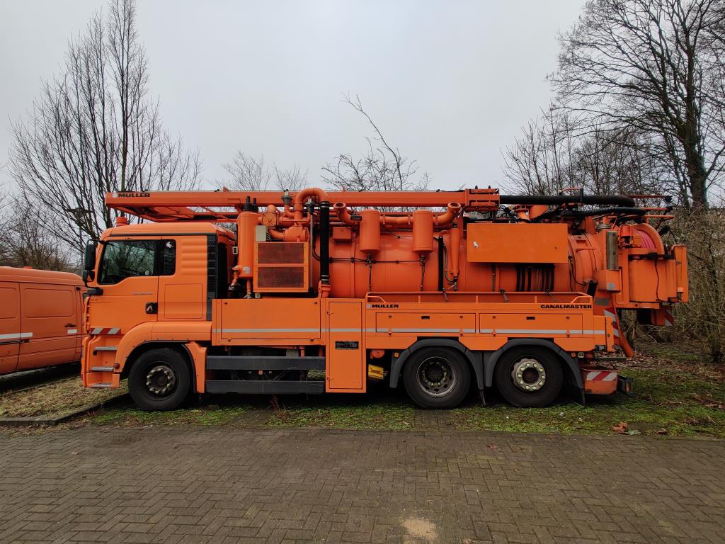 Various municipal vehicles, workshop vehicles and cars-21