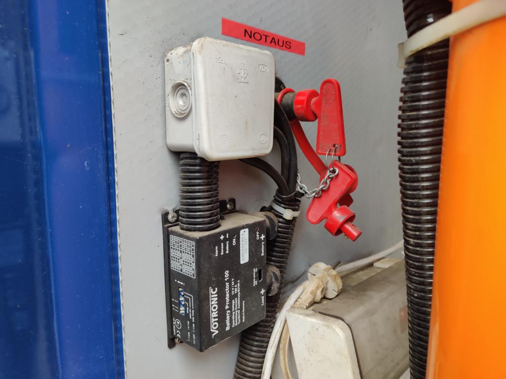 Various municipal vehicles, workshop vehicles and cars-29