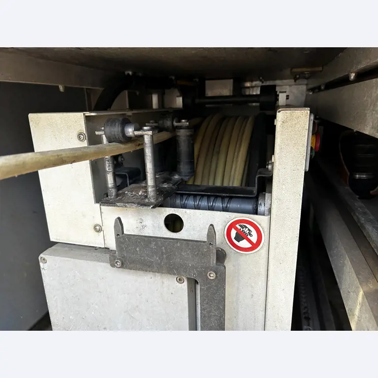 Various municipal vehicles, workshop vehicles and cars-28