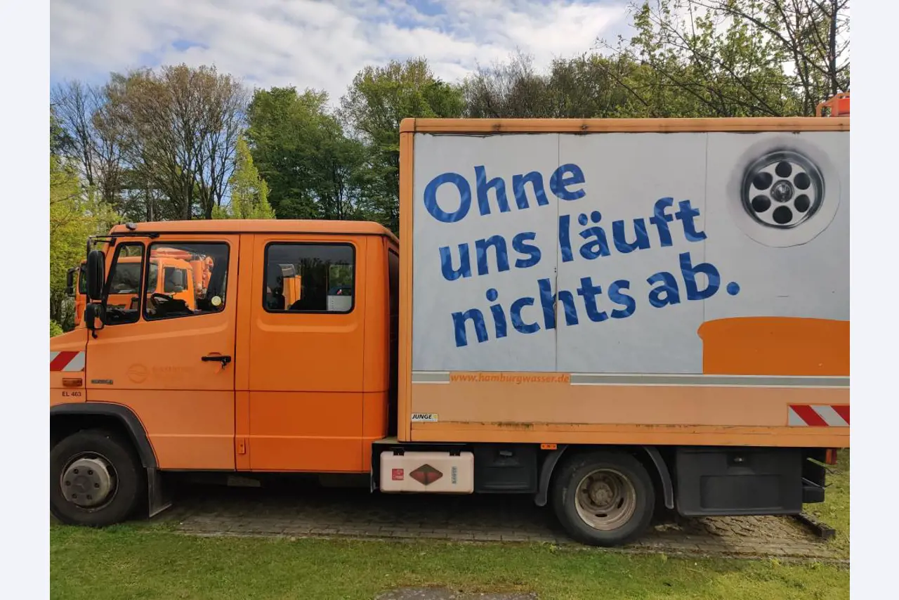 Div. Kommunalfahrzeuge, Werkstattfahrzeuge und PKW-11
