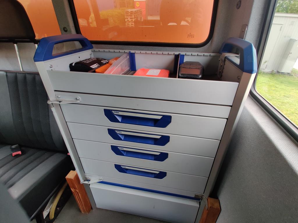 Div. Kommunalfahrzeuge, Werkstattfahrzeuge und PKW-17