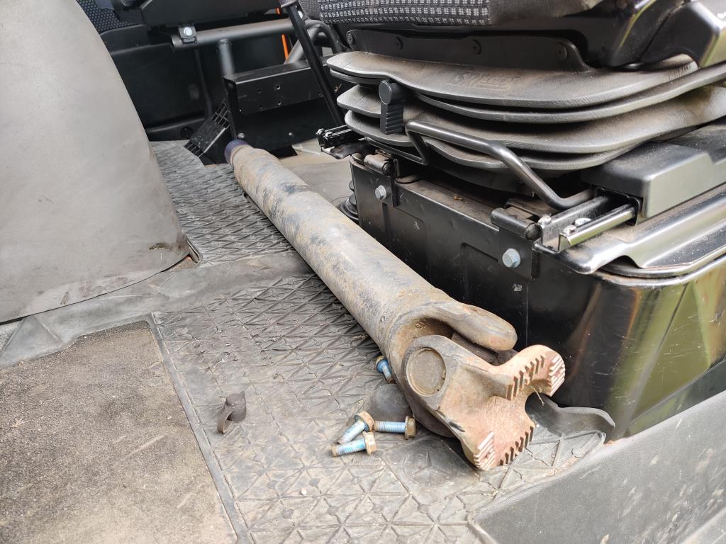 Div. Kommunalfahrzeuge, Werkstattfahrzeuge und PKW-18