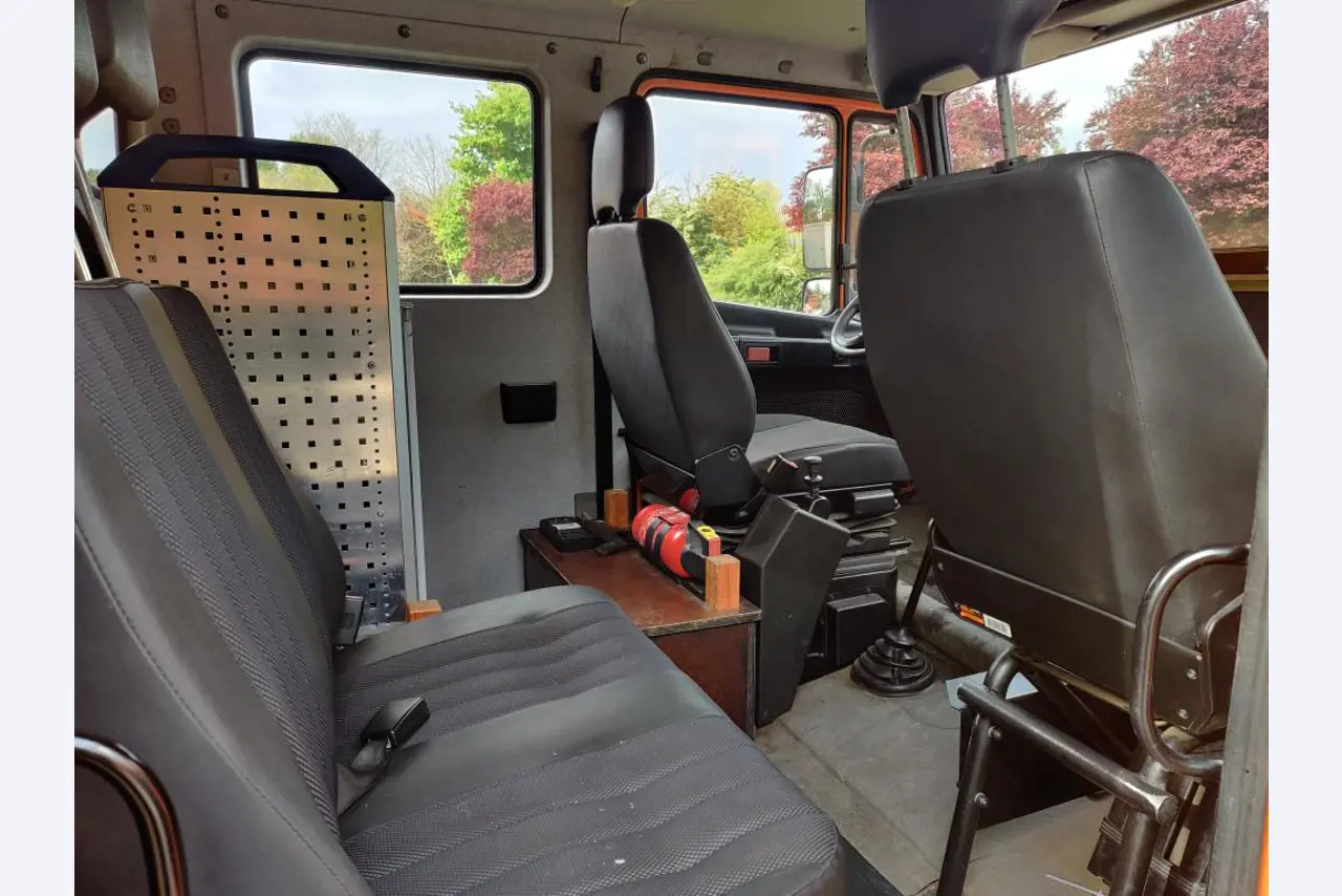 Div. Kommunalfahrzeuge, Werkstattfahrzeuge und PKW-19