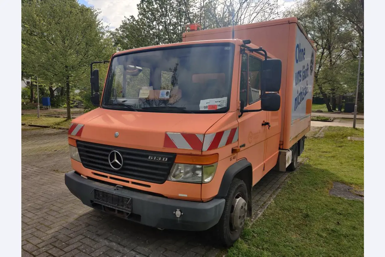Div. Kommunalfahrzeuge, Werkstattfahrzeuge und PKW-1