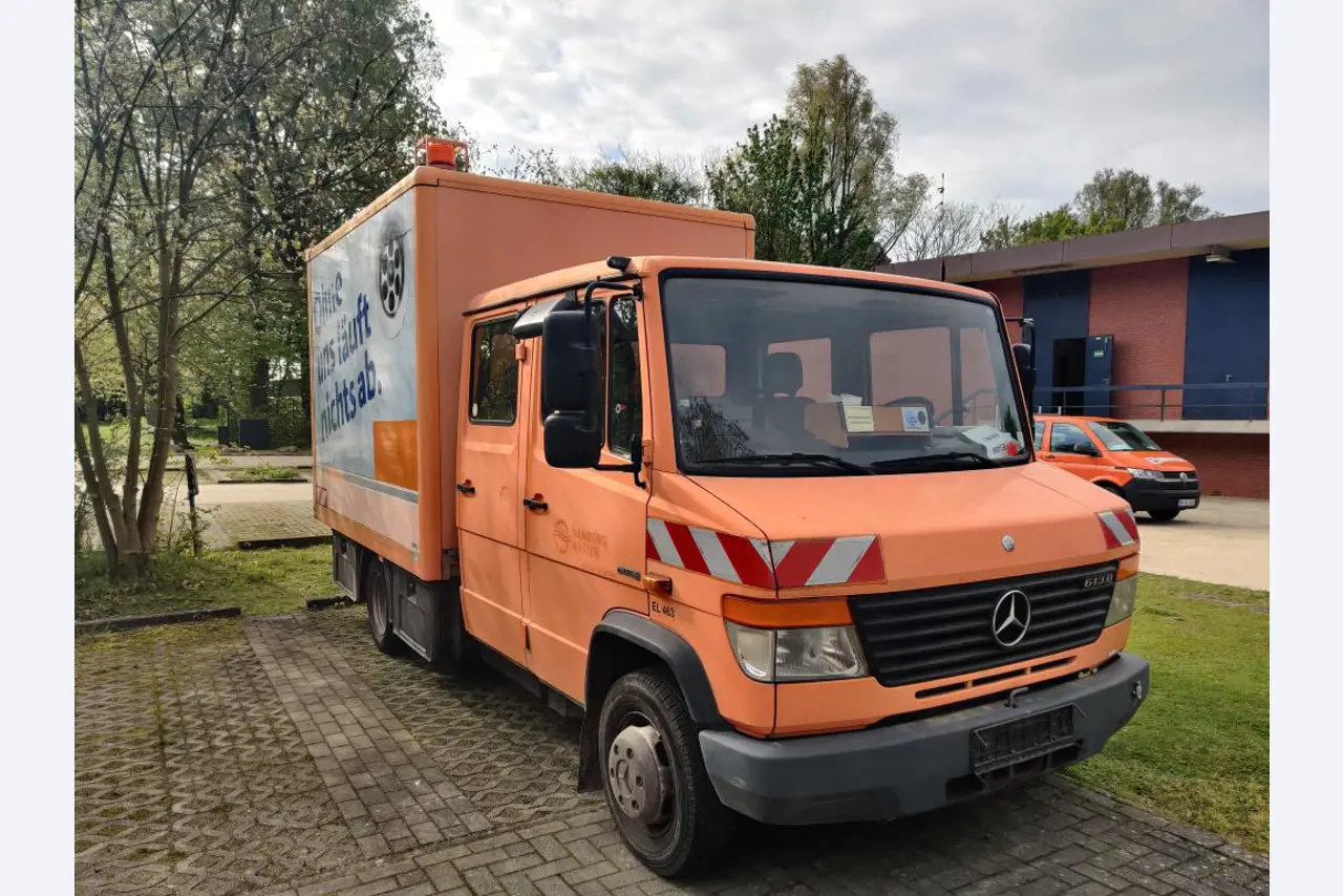 Div. Kommunalfahrzeuge, Werkstattfahrzeuge und PKW-3