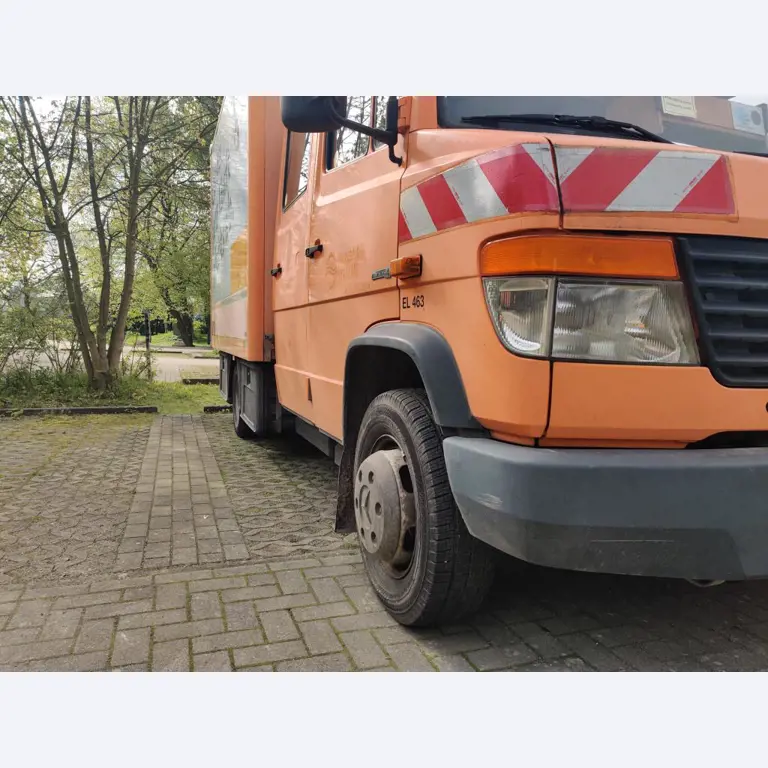 Div. Kommunalfahrzeuge, Werkstattfahrzeuge und PKW-4