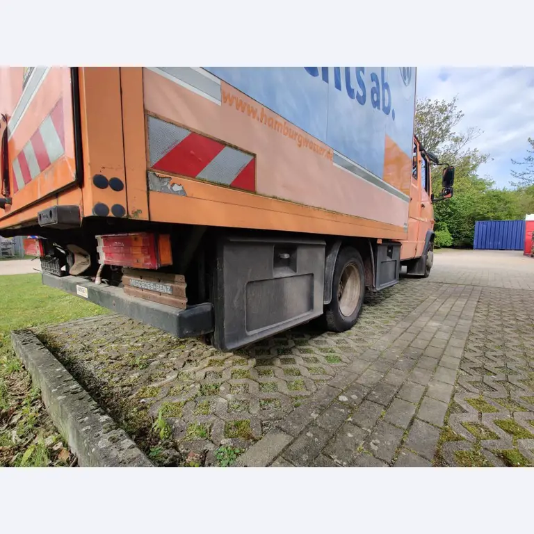 Div. Kommunalfahrzeuge, Werkstattfahrzeuge und PKW-6