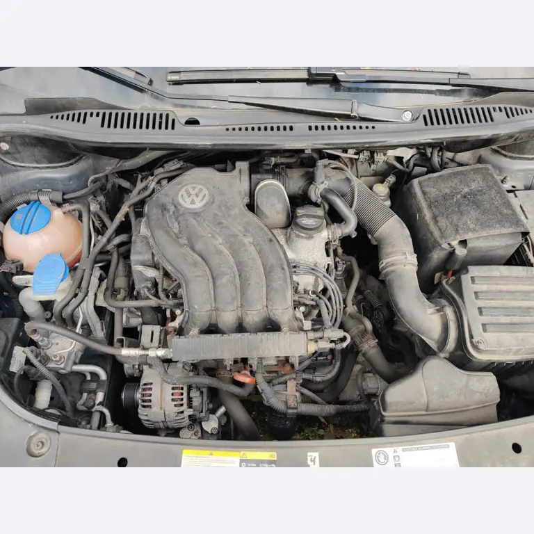 Divers véhicules communaux, véhicules d'atelier et voitures particulières-17