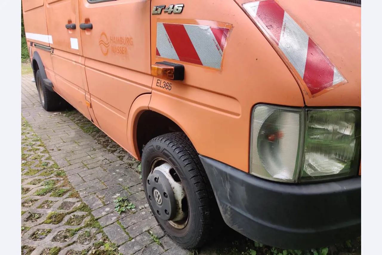 2 no longer used suction and flushing vehicles-4