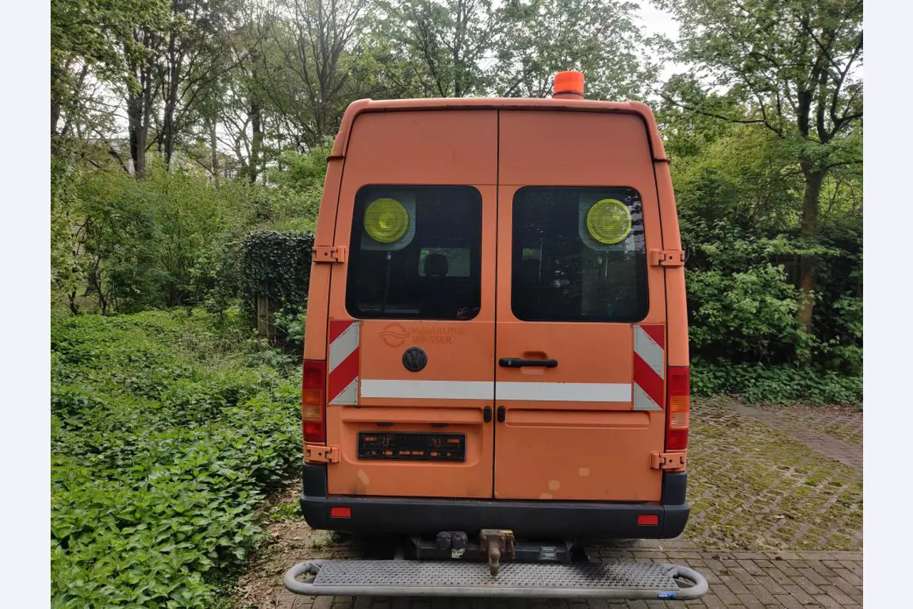 2 no longer used suction and flushing vehicles-7