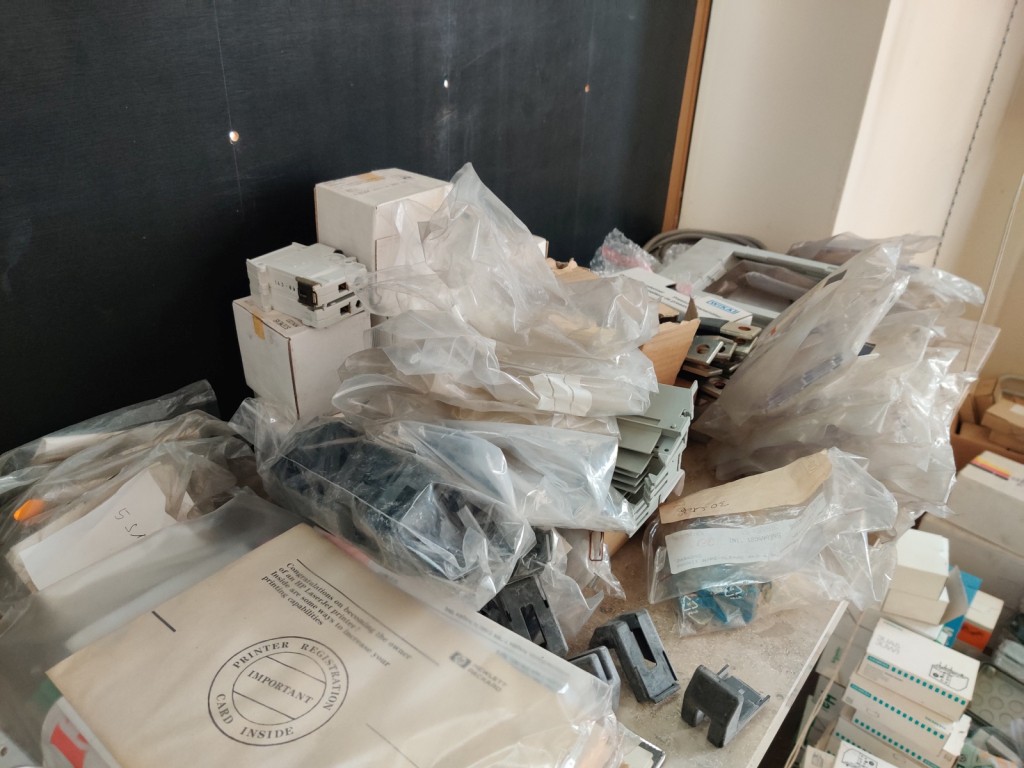 Diversos veículos municipais, veículos-oficina e automóveis-31