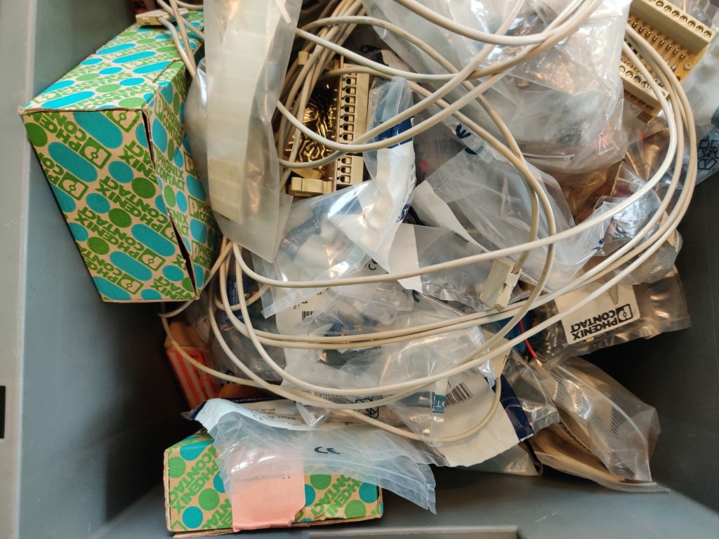 Diversos veículos municipais, veículos-oficina e automóveis-62