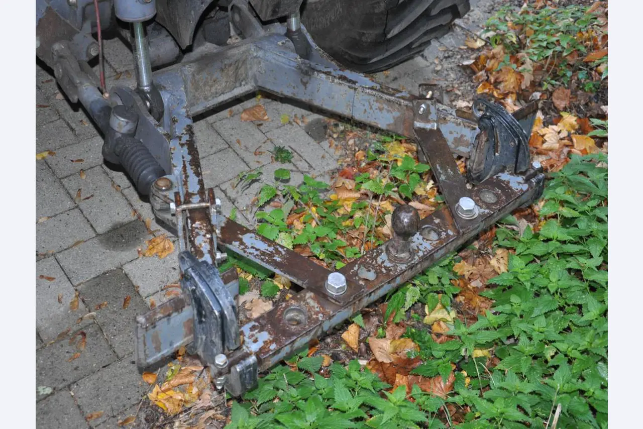 2 no longer used suction and flushing vehicles-19