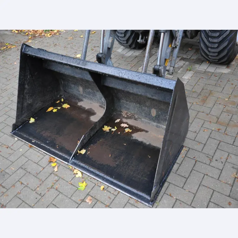 2 no longer used suction and flushing vehicles-21