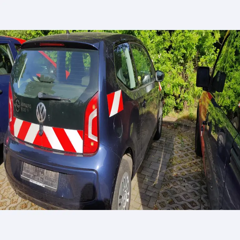 2 no longer used suction and flushing vehicles-11