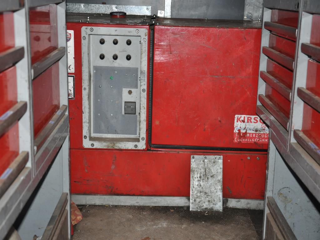 well-mainted vehicle/equipment-22