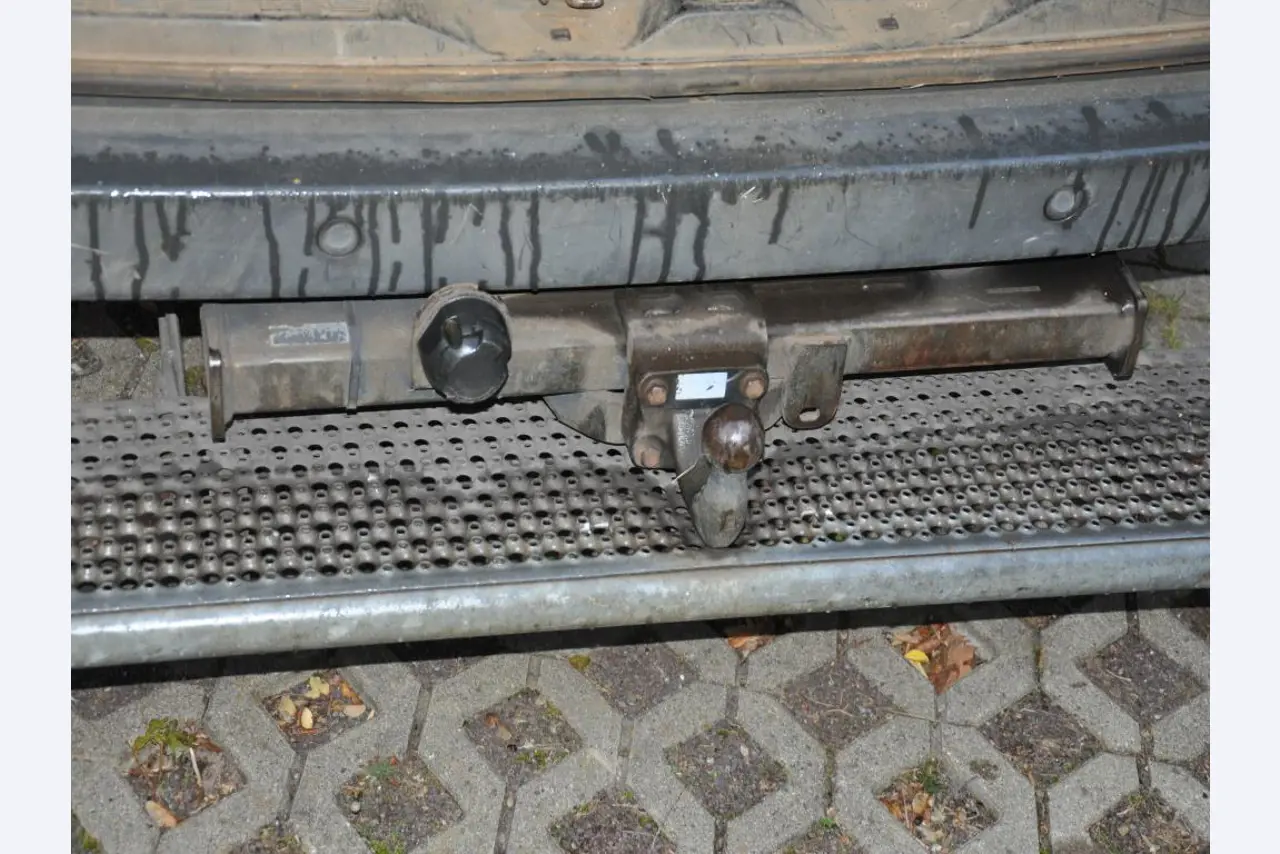 2 no longer used suction and flushing vehicles-27