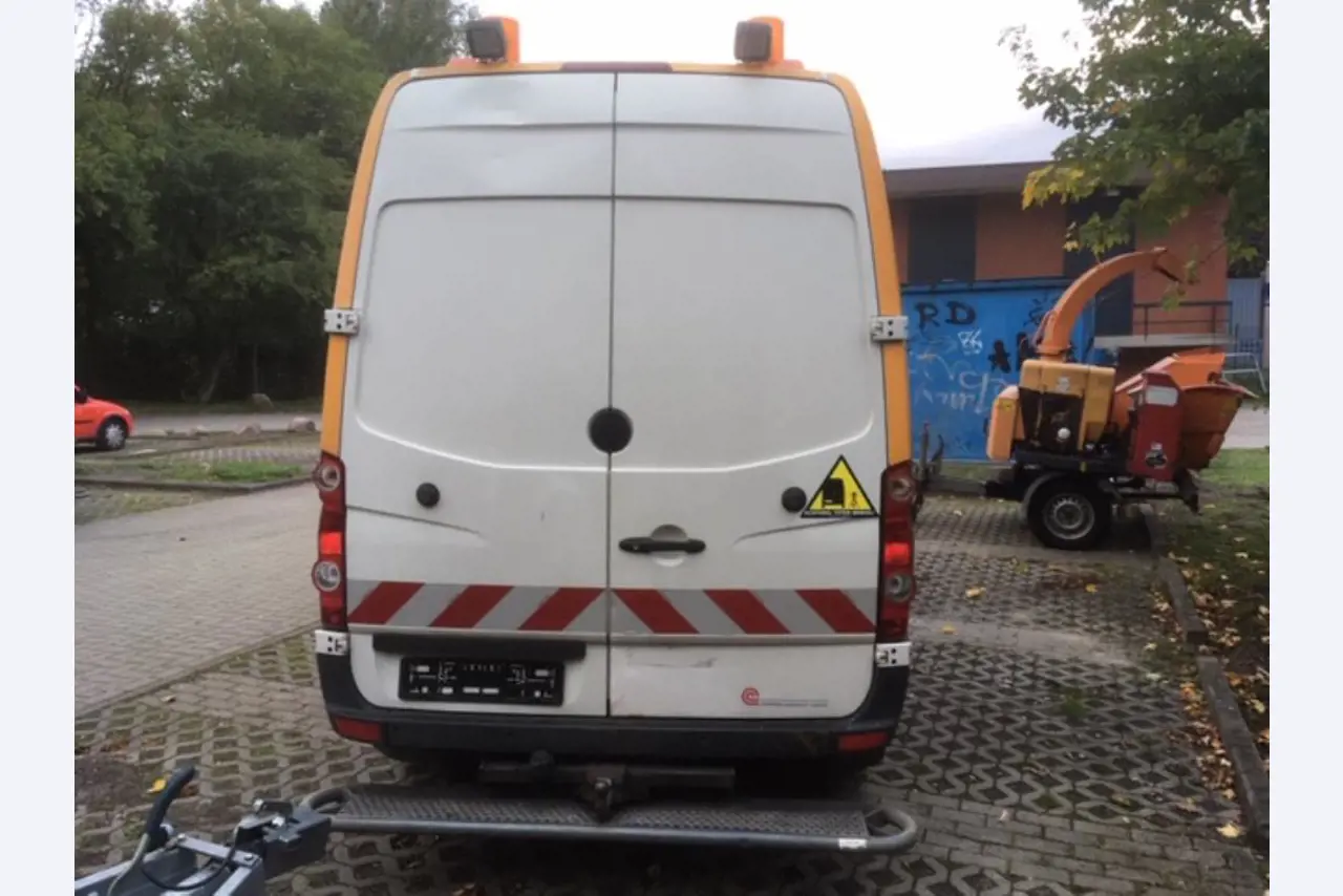 2 no longer used suction and flushing vehicles-31
