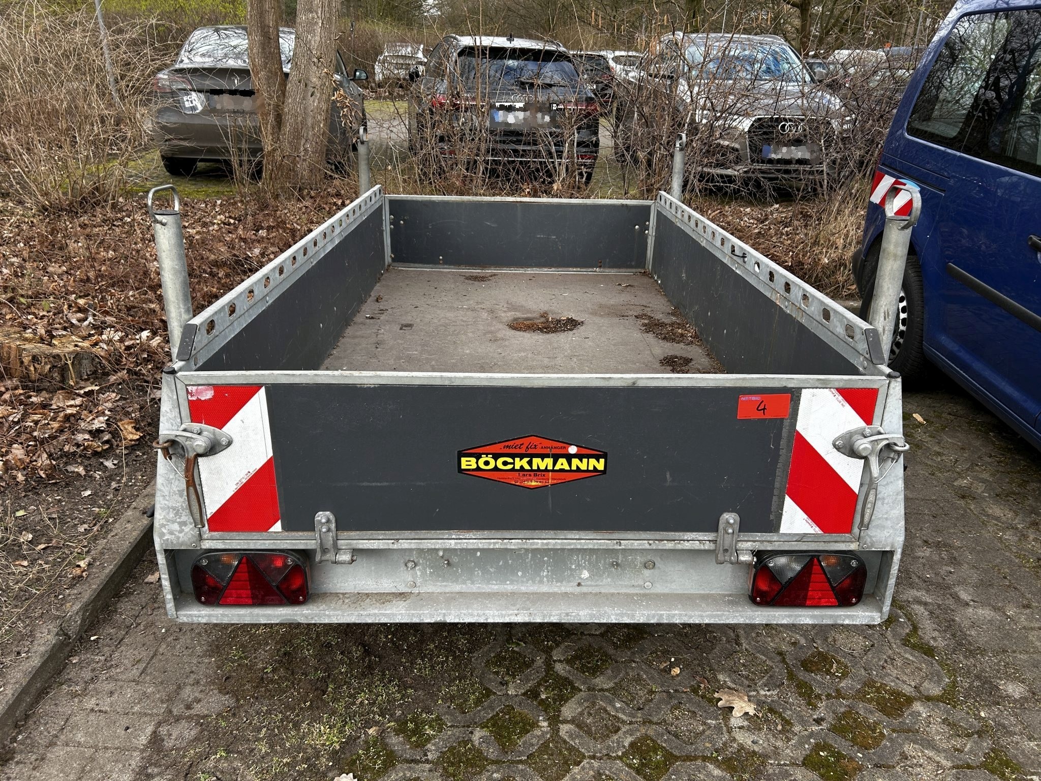 dobro vzdrževana vozila občinskih, komunalnih in drugih javnih organov-10