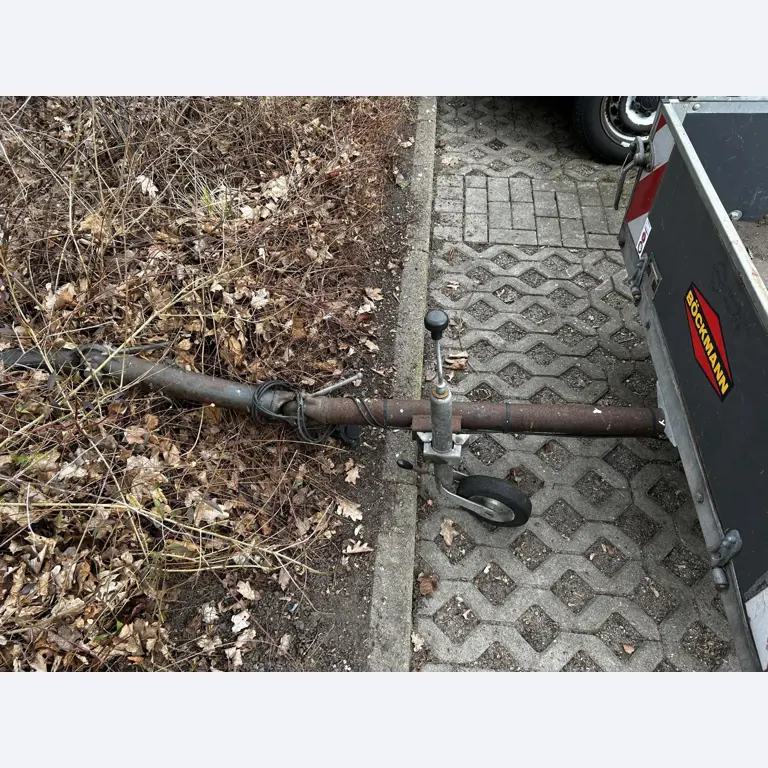 Diversos veículos municipais, veículos-oficina e automóveis-13