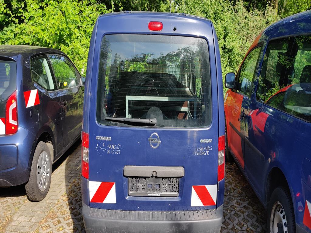 Hochwertiges Laborequipment der städtischen Wasserversorgung-13